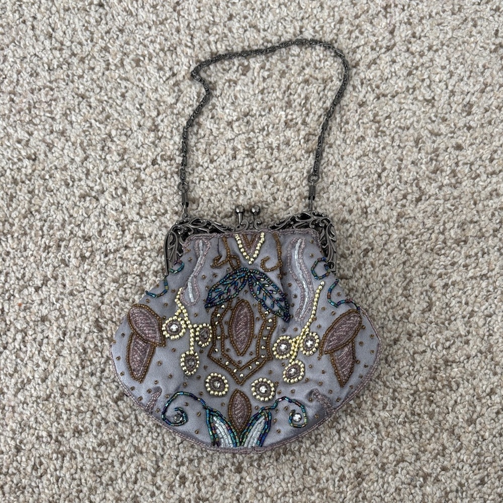 Elegant Beaded Evening Bag